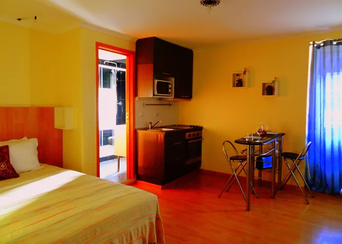 Norte Гостьовий будинок Лісабон